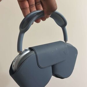 Wireless Over-Ear Headphones - Gray
